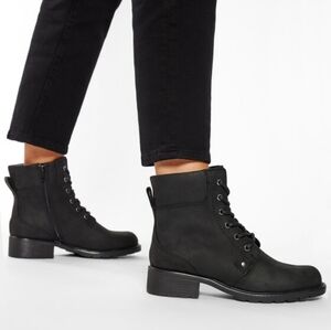 Clarks Orinoco Spice Black Leather Combat Lace-Up Ankle Boots - Women's 9.5